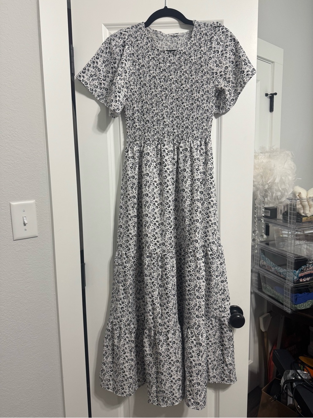 Women's White and Black Floral Tiered Maxi Dress